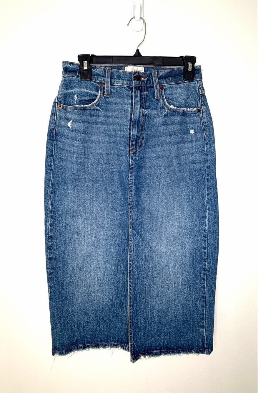 Universal Thread Denim Midi Skirt Sz 4 Distressed Hem Front Slit Boho Festival